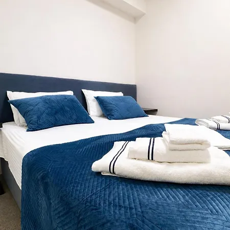 Tirana Central Suites