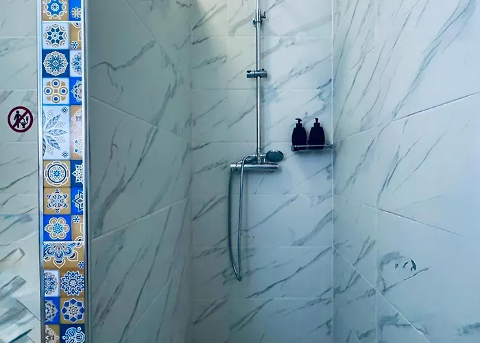 Tirana Central Suites *