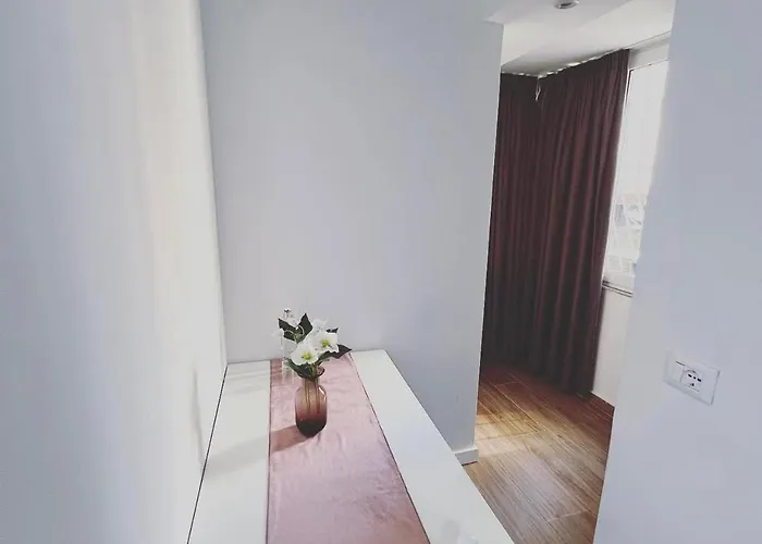 شقة Tirana Central Suites *