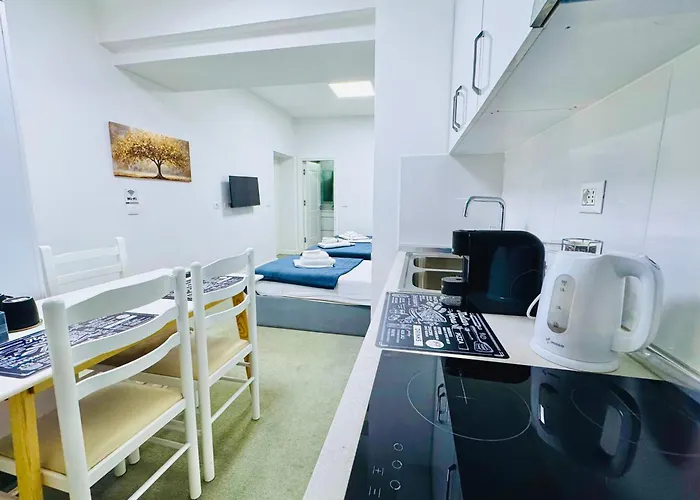 Tirana Central Suites شقة *