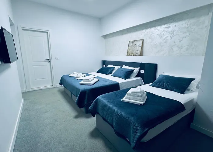 شقة Tirana Central Suites *